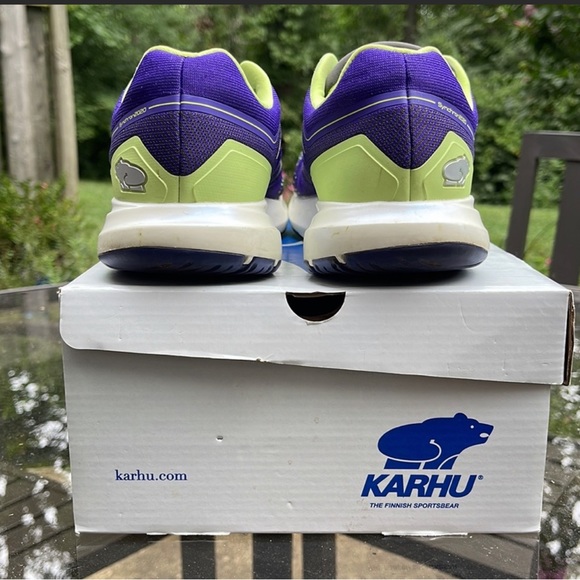 WOMEN"S KARHU SYNCHRON ORTIX SIZE 10
NEUTRAL RUNNING SHOE
WORN FOR ABOUT A WEEK - Picture 2 of 6